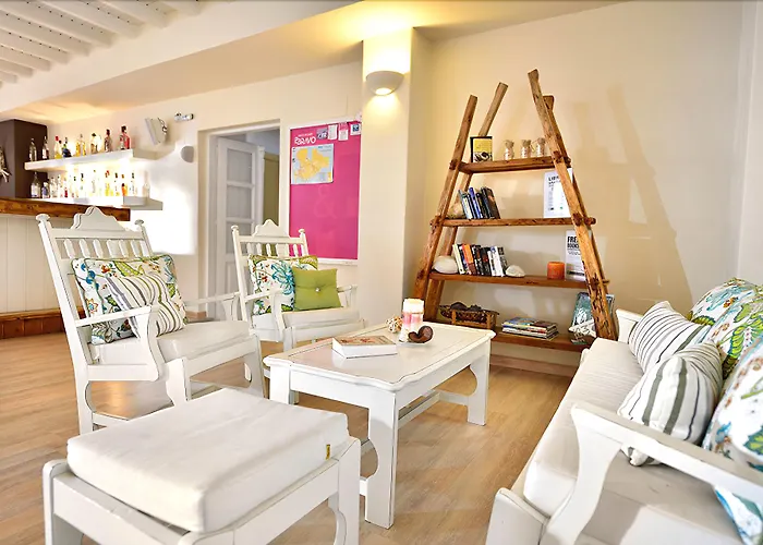 Erato Mykonos 3* Ornos (Mykonos)