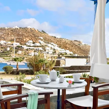 Erato Mykonos 3*
