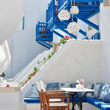 Erato Mykonos 3* אורנוס