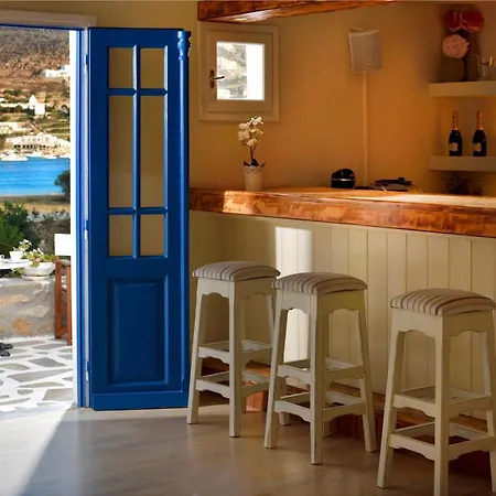 מלון Erato Mykonos 3*