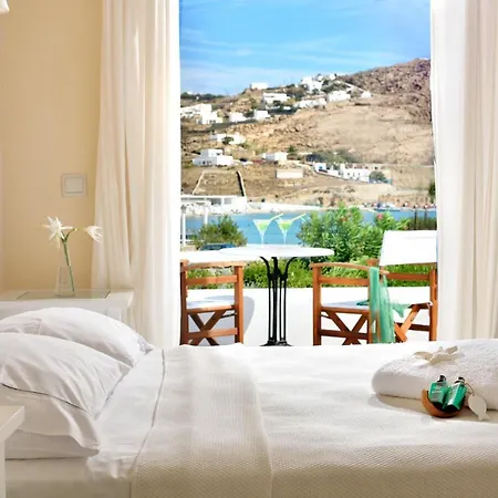 Erato Mykonos 3*