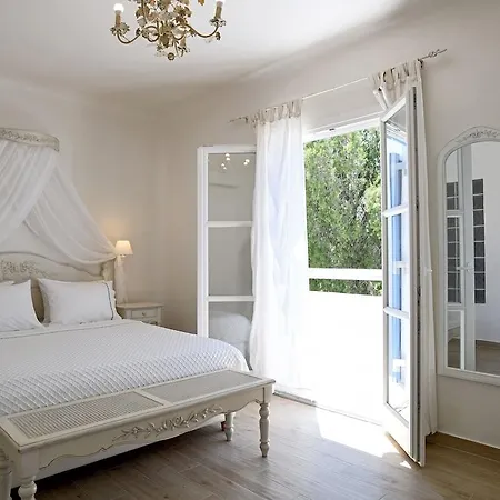 Erato Mykonos מלון אורנוס